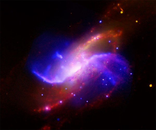Galaxie M106 als Kompositbild